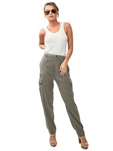 2210-21200-634_ls-mira-cargo-pants-web_1800x1800.jpg