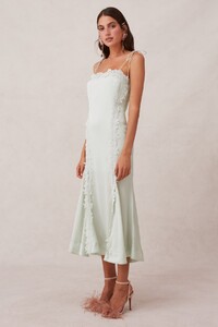 30190801_resound_midi_dress_336_seafoam_g_1909-edit.jpg