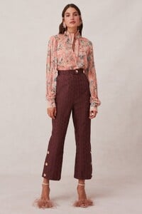 30190824_2_unravel_ls_top_635_peony_lily_30190816_wonder_pant_203_chocolate_nh_1000-edit_1_1.jpg