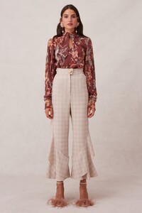 30190824_3_unravel_ls_top_202_chocolate_lily_30190838_unison_pant_230_toffee_check_g_0810.jpg