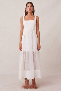 30190840_chime_gown_101_porcelain_g_1887.jpg