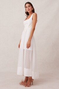 30190840_chime_gown_101_porcelain_g_1898.jpg