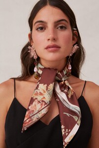 30190853_3_unravel_scarf_202_chocolate_lily_g_2247-edit.jpg