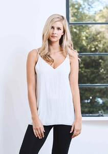35.-2539F64-Crystal-Tank-_white---size-10_-SIZE-10_1_1200x1700.jpg