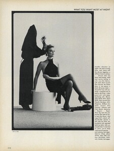 364484242_VOGUEUSMar198104.thumb.jpg.8ef199182914c2c4f6f54b058029fc3e.jpg