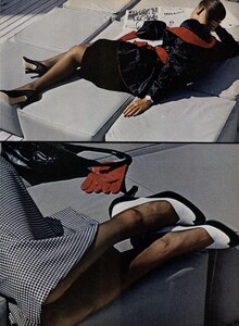 37995619_VOGUEUSDec197906.thumb.jpg.1e95c5bd90e5c52e5b9a292e7add2d4f.jpg