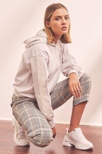 40190333_retreat_hoodie_051_light_grey_marle_g_42809.jpg