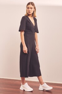 40190343_intercity_jumpsuit_001_black_g_1-125s_45152-edit-edit_copy.jpg