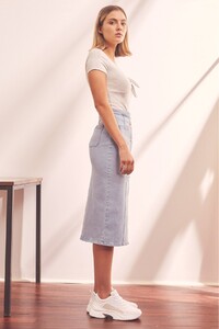 40190366_souvenir_midi_skirt_425_sky_wash_g_42976_copy.jpg