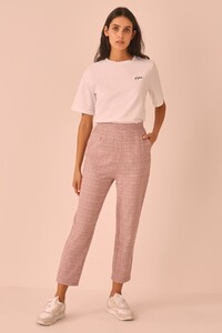 40190478_2_installation_check_pant_634_dusty_pink_40190453_6_futurism_t_shirt_101_white_sh_1520_1.jpg