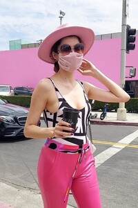        bla160820BZN image102.jpg