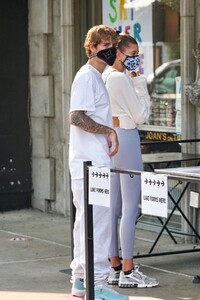        bal200820BZNimage3.jpg
