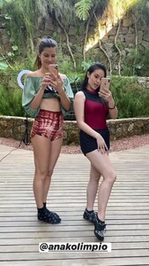 652764809_1(3).thumb.jpg.e0b01def17fbccb11096e2825495a96e.jpg