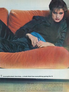 788916140_VOGUEUSSept197909.thumb.jpg.dad3e98e82b4573e70f6216d6f400e23.jpg