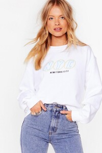 white-party-in-nyc-oversized-graphic-sweatshirt (2).jpeg