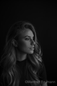 Tess Mimmo e3e0c576137657.5c614308a8970.jpg