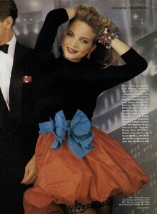 852782653_VOGUEUSSept198701.thumb.jpg.40a8b699eaf81e4a9e40353a7e082620.jpg