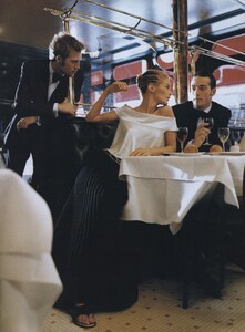 Absolute_Couture_Meisel_US_Vogue_October_1998_08.thumb.jpg.36bf623b90eacf13c1506c2e2d6616c6.jpg