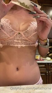 Bella thorne bellazon