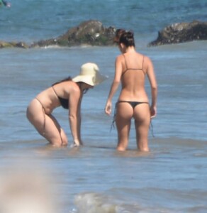 Camila-Morrone-and-Lucila-Sola---In-bikini-at-the-Beach-in-Malibu-03.jpg
