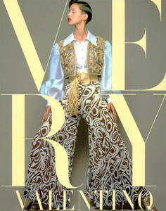 Chin_Valentino_Spring_Summer_1993_01.thumb.png.af55ac961be3e480df4acf6fb0500835.png
