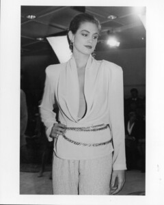 Cindy-Crawford-Fashion-Show1990s-B-W.jpg