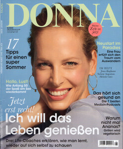 DonnaDe0820cover.thumb.jpg.467adb46e55611f98384015e655b2f3a.jpg