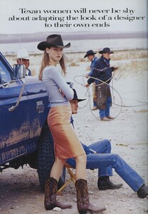Elgort_US_Vogue_February_1998_19.thumb.jpg.3d19642e632d8a97447187a762a9ec50.jpg