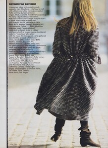 Elgort_US_Vogue_July_1986_08.thumb.jpg.83e83c41055c7fa7e5984f3ff840e069.jpg