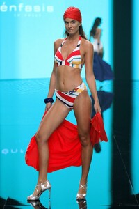Enfasis_Swimwear_05.jpg