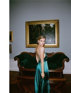 GOWNS_MOB_02.jpg