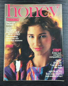 Honey-Vanity-Fair-Magazine-March-1980.jpg.3e81e8006f35002b8e4394085c000d66.thumb.jpg.94b68b477456787047d7b80360d3c69a.jpg