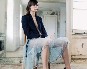 Janson_UK_Vogue_June_2001_01.thumb.png.d42df48fa90fe4c88e0b2589364a292b.png