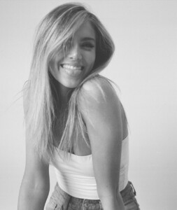 Kari-Riley-Sexy-The-Fappening-Blog-8.jpg