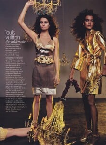 Klein_US_Vogue_March_2004_08.thumb.jpg.82cdbf0d20553f30a40048ba0a156b96.jpg