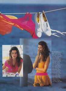 Lindbergh_US_Vogue_December_1988_16.thumb.jpg.56e071c953101f2ba145eb6c45cb6ed5.jpg