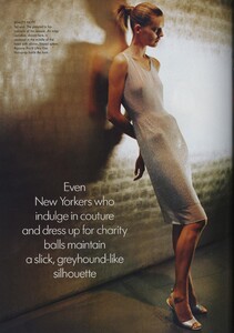 Meisel_US_Vogue_February_1998_03.thumb.jpg.19f4290653488c6f0dc6d986d6277554.jpg