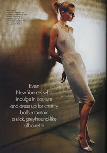 Meisel_US_Vogue_February_1998_03.thumb.jpg.99a034c2e87d89f716b57c2281f14518.jpg