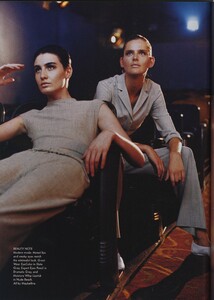 Meisel_US_Vogue_February_1998_05.thumb.jpg.72681d5780ee3752ae37b156e7f8a8e3.jpg