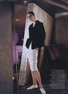 Meisel_US_Vogue_February_1998_08.thumb.jpg.9659f261ad67dd566007f56b28e9740e.jpg