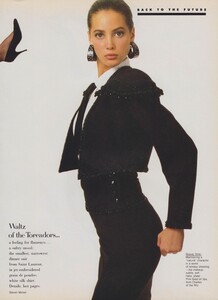 Meisel_US_Vogue_November_1986_08.thumb.jpg.f74e4be5a4292724334627e8e68d143b.jpg
