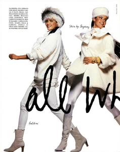 News_Chin_Vogue_Italia_September_1992_10.thumb.png.10ee19d2bfd1baabfa35d024d13db79b.png