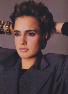 Piel_US_Vogue_October_1986_02.thumb.jpg.0697bf1e4d364ba9b0ef626ce141d4d0.jpg