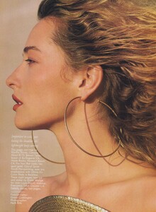 Ritts_US_Vogue_December_1988_01.thumb.jpg.64d72a7acd76f1ff8a771cbdde0bf721.jpg