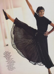 Sheer_Elgort_US_Vogue_December_1988_10.thumb.jpg.5c7095d6ee4d164a89dc1bbce892779a.jpg
