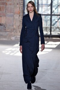 Sies-Marjan-Ready-To-Wear-Fall-Winter-2016-New-York-1035-1455481674.thumb.jpg.23deefdc2d4b9bd286f3f084189473f1.jpg