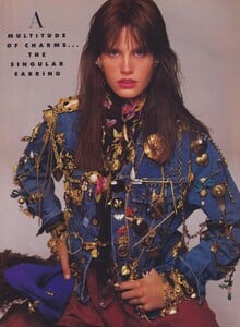 Star_Quality_Meisel_US_Vogue_October_1986_08.thumb.jpg.042b778cd55f0983e67de04fc009eabc.jpg