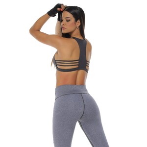 TP002_chinseado_top_bjx_fitwear_activewear_ropa_colombiana_deportiva_ropa_colombiana_ejercicio_negro_lateral_detras_1024x1024@2x.jpg