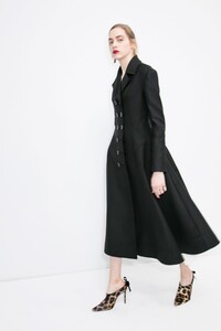 backstage-defile-christian-dior-printemps-ete-2016-paris-coulisses-222.thumb.jpg.c50e9a64b889a3400323639f04a93ff6.jpg