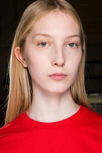 backstage-defile-r13-automne-hiver-2018-2019-new-york-coulisses-28.thumb.jpg.97dd1bbfea3963bec660cb759f4fe166.jpg